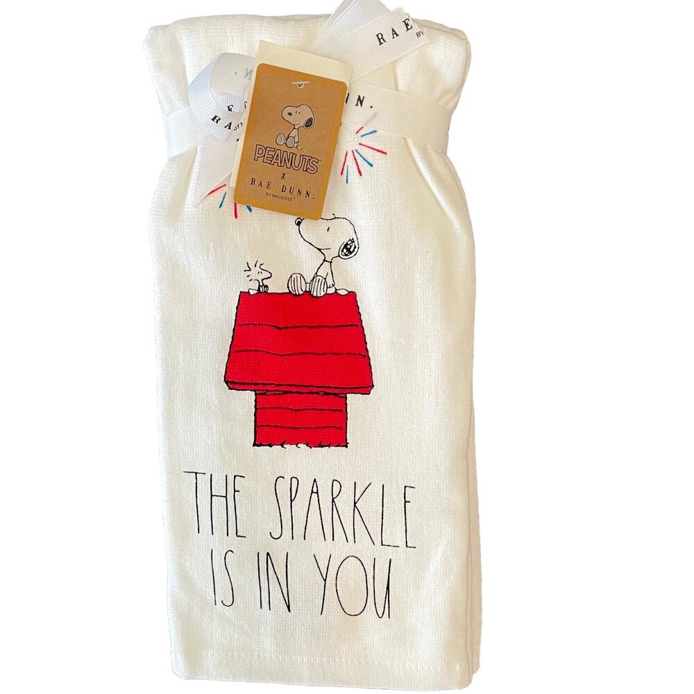 Snoopy PEANUTS RAE DUNN Set of 2 Kitchen Towels 18x28 The Sparkle Is In You NEW